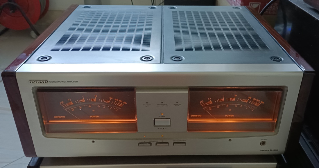 Onkyo M-588